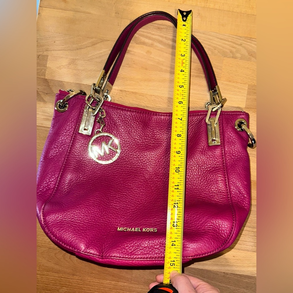 Michael Kors Pink Leather Shoulder Bag - Picture 6 of 7